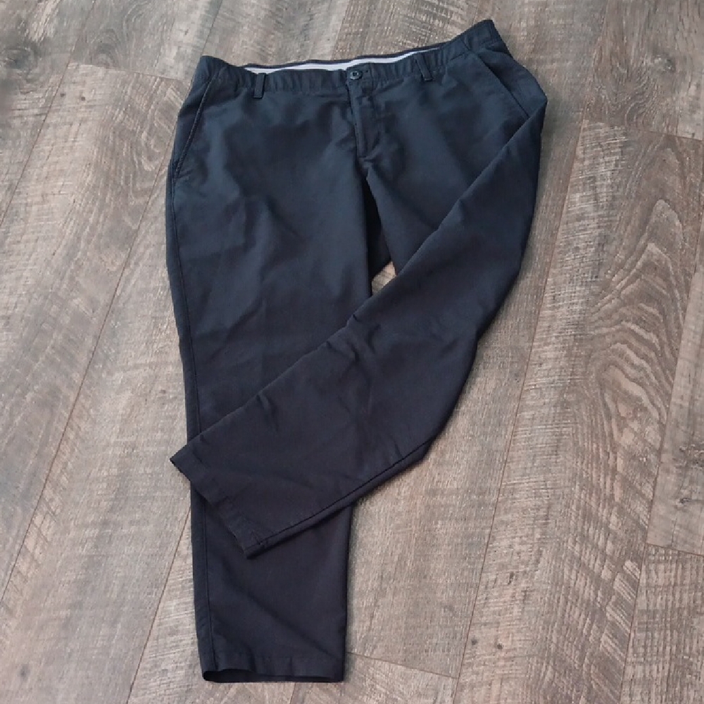 Under Armour Men's Charcoal Chinos